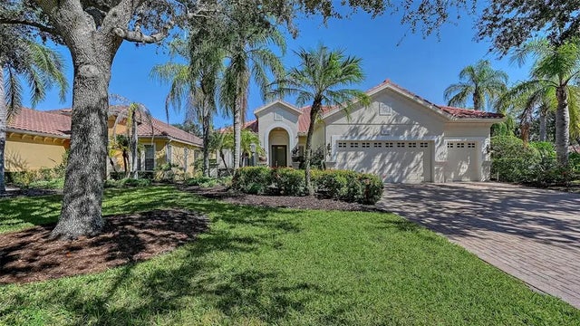7656 Portstewart Drive, LAKEWOOD RANCH