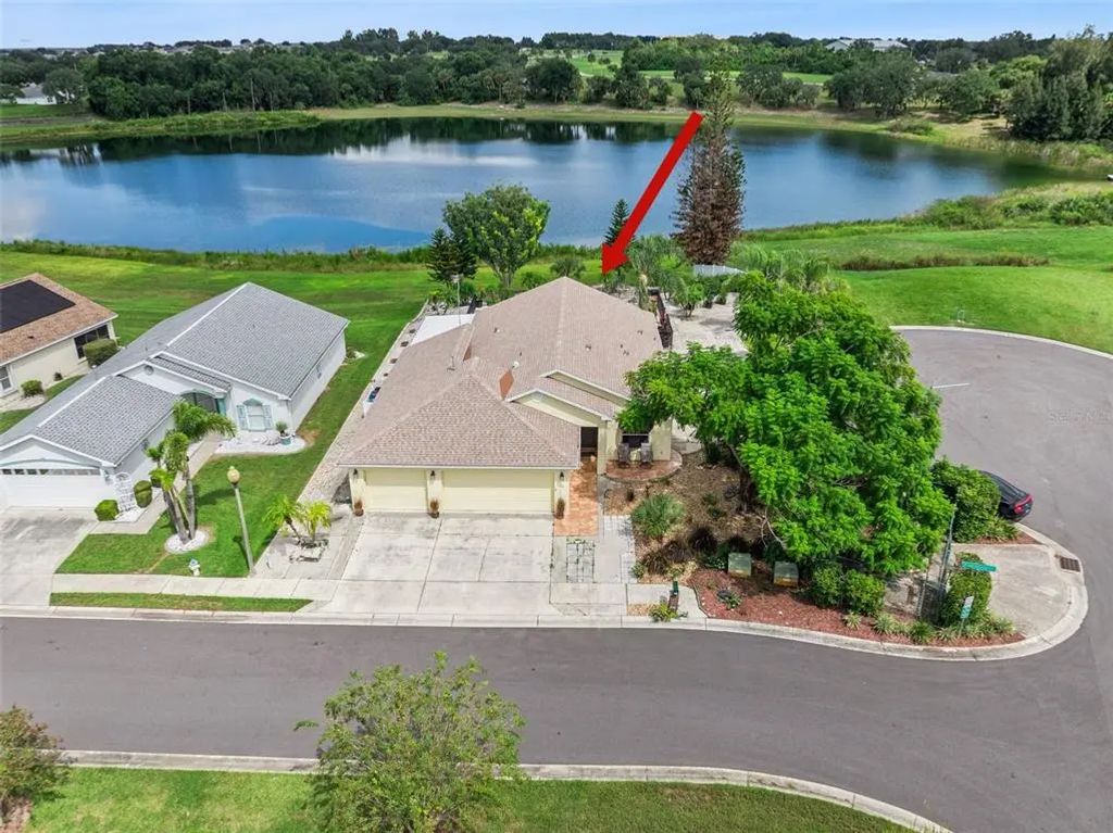 452 Lake Suzanne Drive, LAKE WALES
