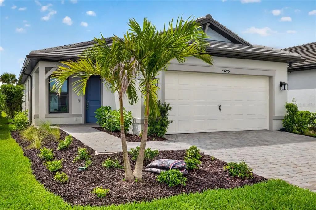 4695 Blue Star Court, NORTH PORT