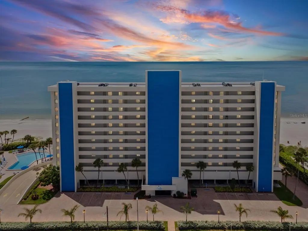 15000 Gulf Boulevard 807, MADEIRA BEACH