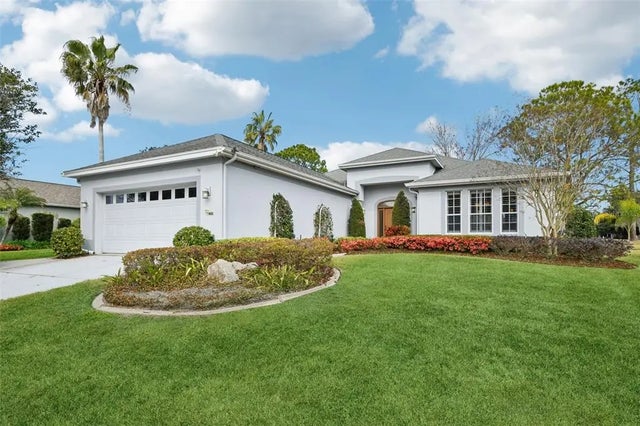 8013 Pine Hollow Drive, MOUNT DORA