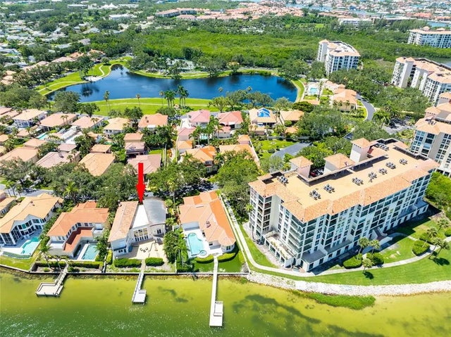 4703 Dolphin Cay Lane S, ST PETERSBURG