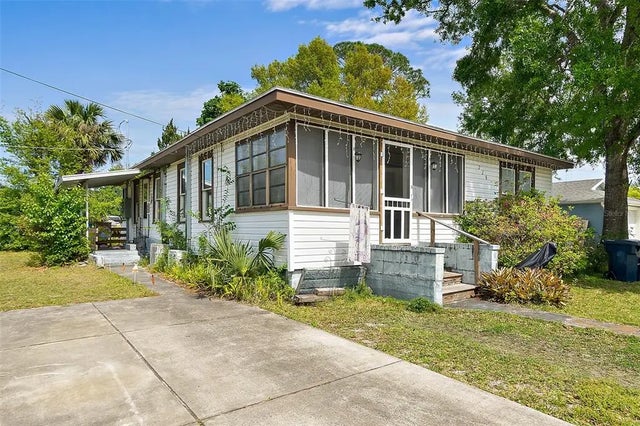 228 N Orange Street A, BUNNELL