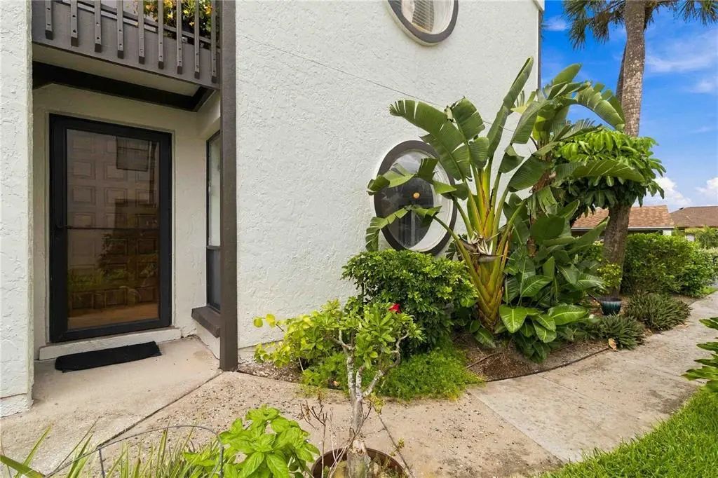 8734 54th Avenue W 8734, BRADENTON