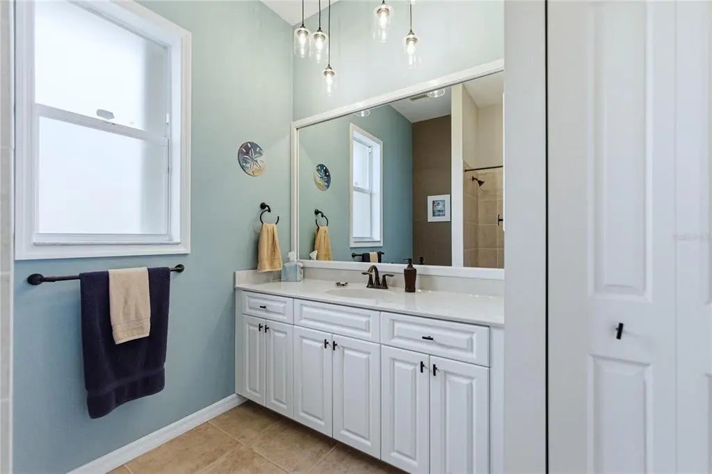 Gulf Shores Realty: 24 22e4087c6cbce9e04420099e4b8bd6af l