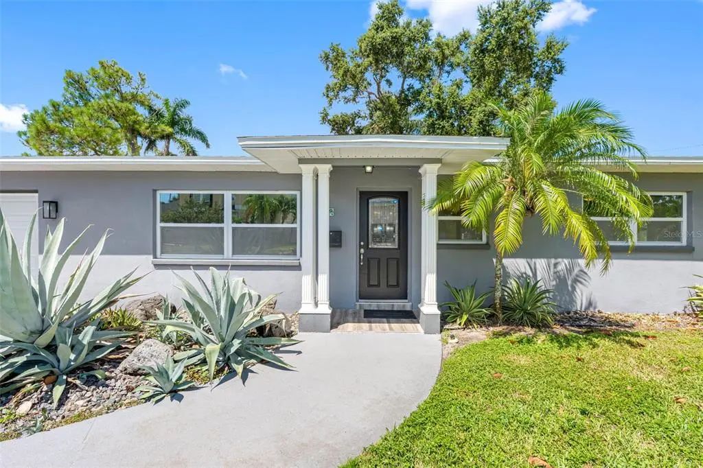439 Capri Way Ne, ST PETERSBURG