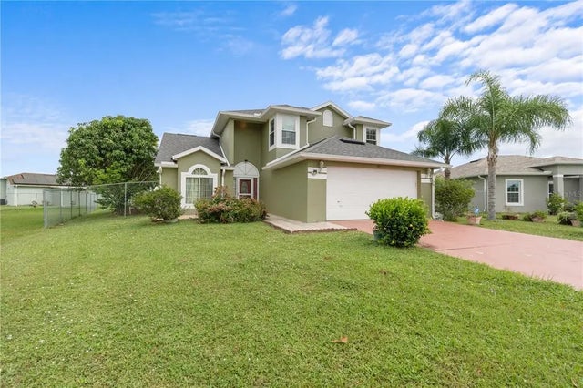 321 Edgewood Court, KISSIMMEE