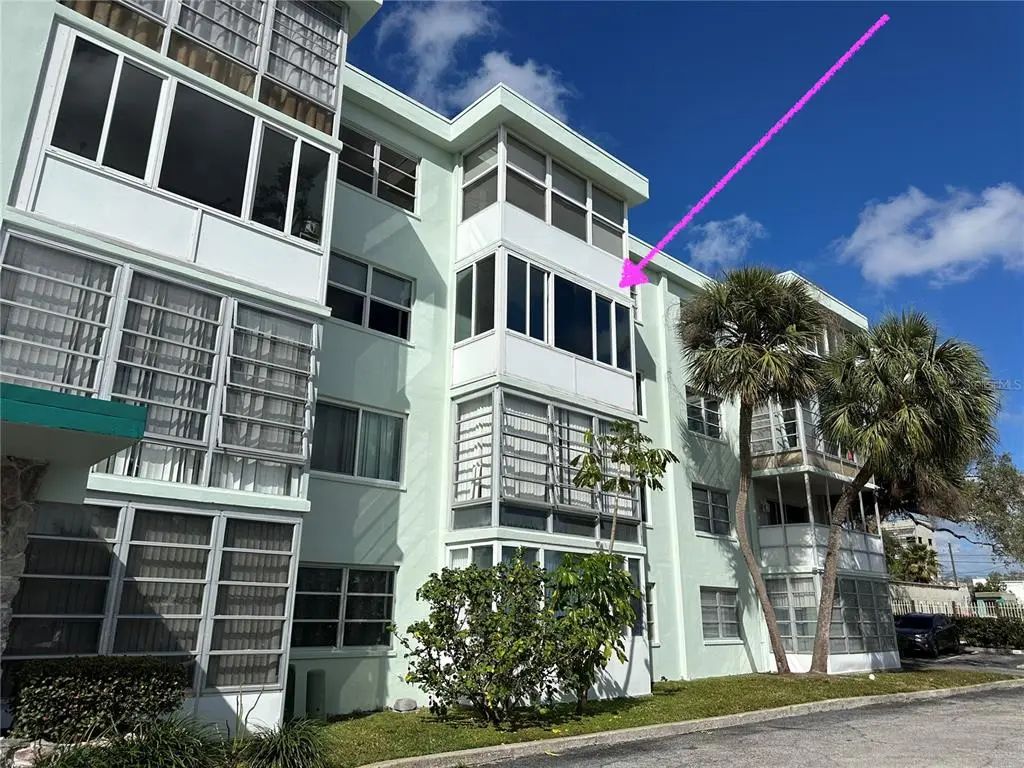 100 Waverly Way 302, CLEARWATER