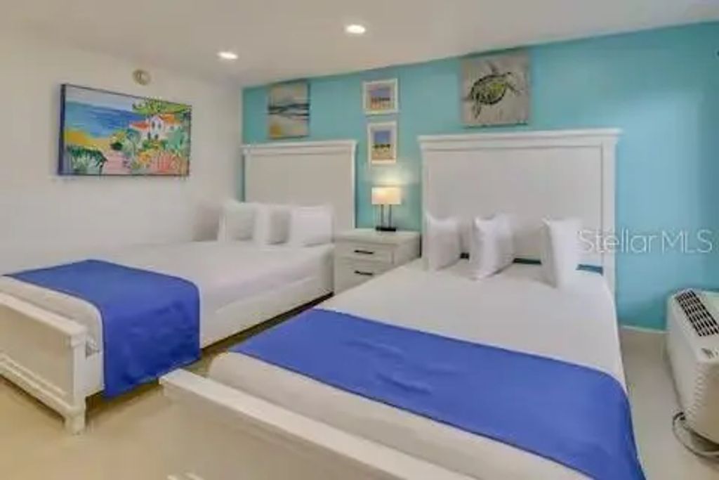 7150 N Tamiami Trail C216, SARASOTA