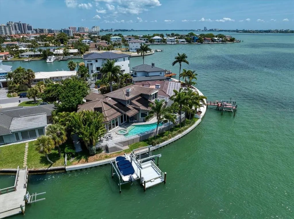 2247 Donato Drive, BELLEAIR BEACH