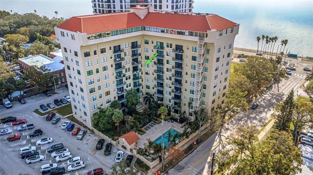 2109 Bayshore Boulevard 609, TAMPA