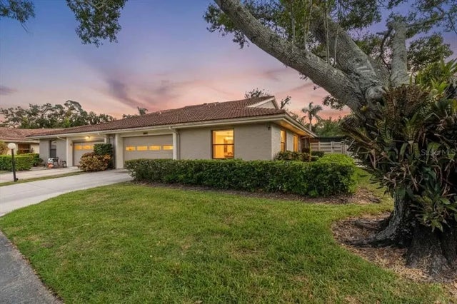 4565 Lakecrest Place 18, SARASOTA