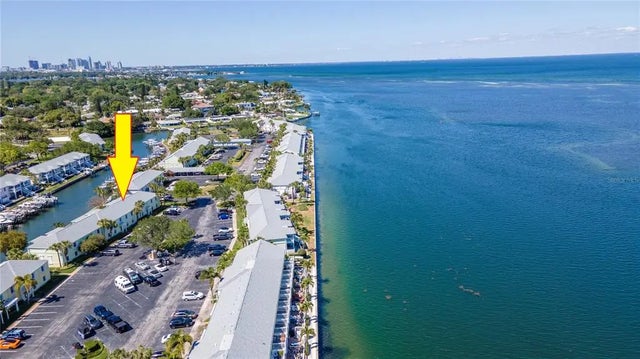 4859 Coquina Key Drive Se C, ST PETERSBURG