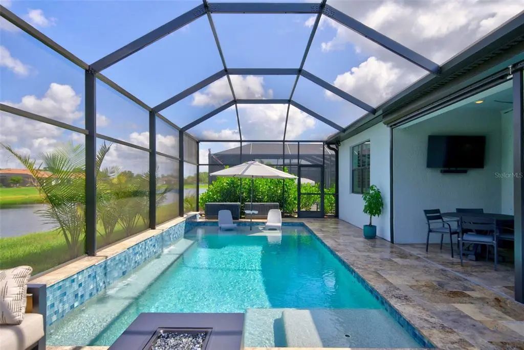 704 Pintail Cove, BRADENTON