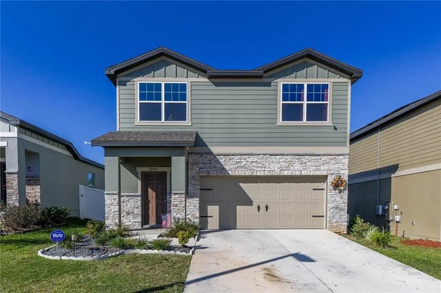 2240 Hemingway Circle, GROVELAND