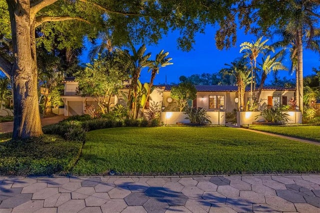 3649 Foster Hill Drive N, ST PETERSBURG