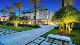 Gulf Shores Realty: 10 c6342f52ce32c697a3ea65bbf2fe3a34 s