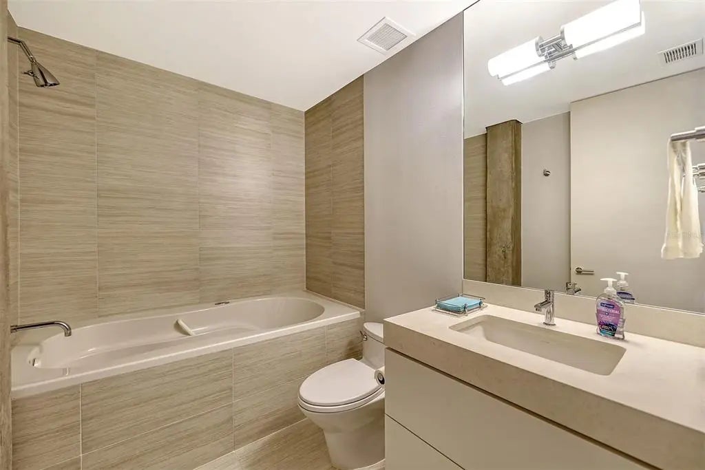 Gulf Shores Realty: 34 1e6b92d78d09688eadb193818749e464 l