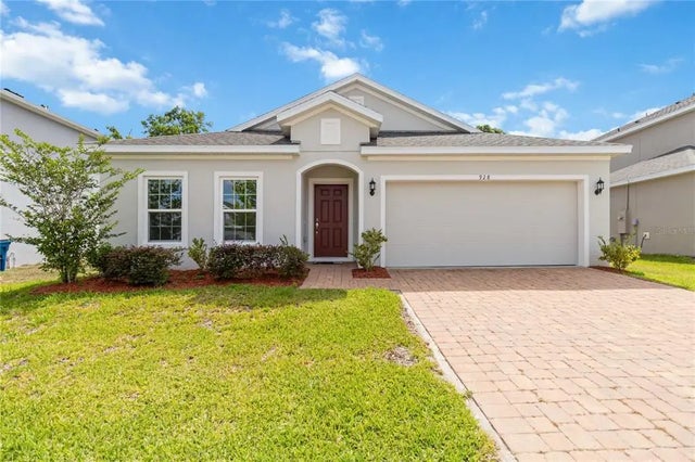 928 Avenal Lane, DAVENPORT