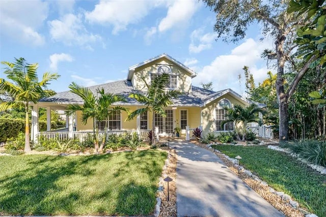 266 Florida Boulevard, CRYSTAL BEACH