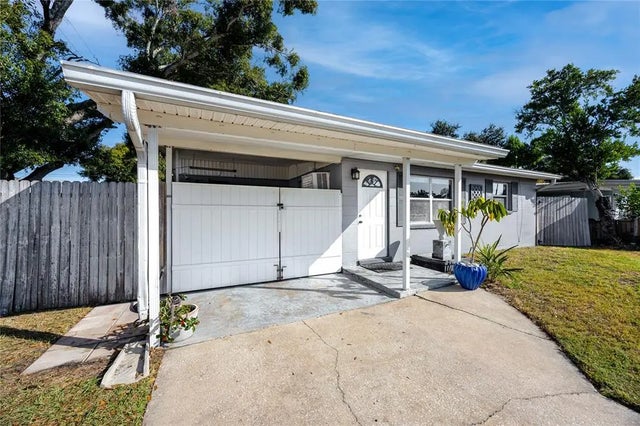 10595 118th Avenue, LARGO