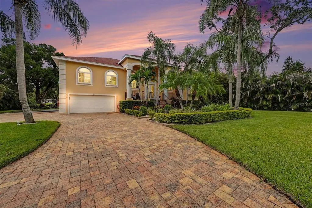 1021 W Henry Avenue, TAMPA