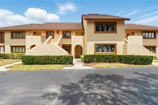 8005 Bardmoor Place 102i, SEMINOLE