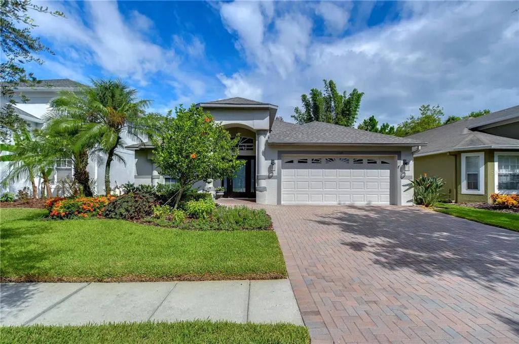 19145 Cypress Green Drive, LUTZ