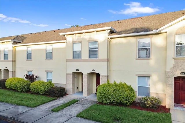 2838 Club Cortile Circle, KISSIMMEE