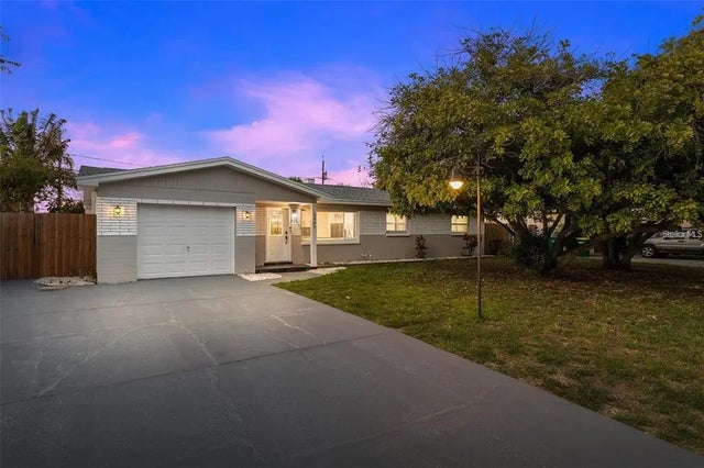 3485 Floral Drive, LARGO