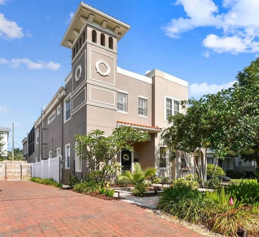 407 S Fremont Avenue B, TAMPA