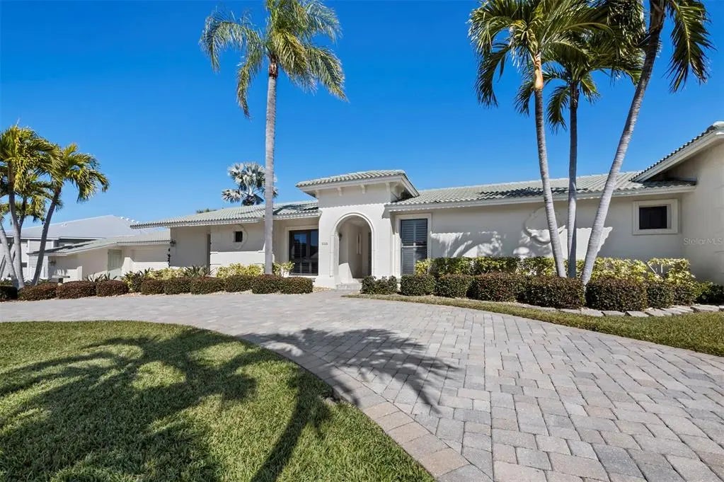 5970 Emerald Harbor Drive, LONGBOAT KEY