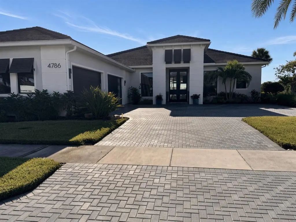 4786 Pastel Court, SARASOTA