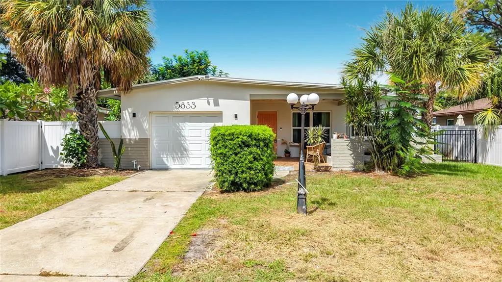 5833 Dartmouth Avenue N, ST. PETERSBURG