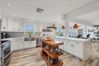 Gulf Shores Realty: 15 44dbc53e0c99cc9ab3dbf1d43fb61119 s