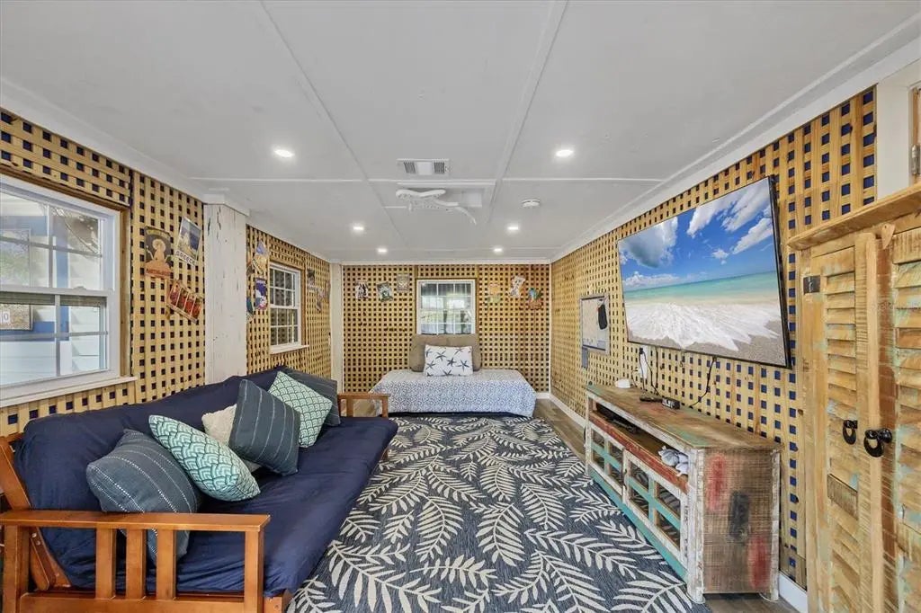 Gulf Shores Realty: 33 8981100c7467bde30e4a603df84381a8 l