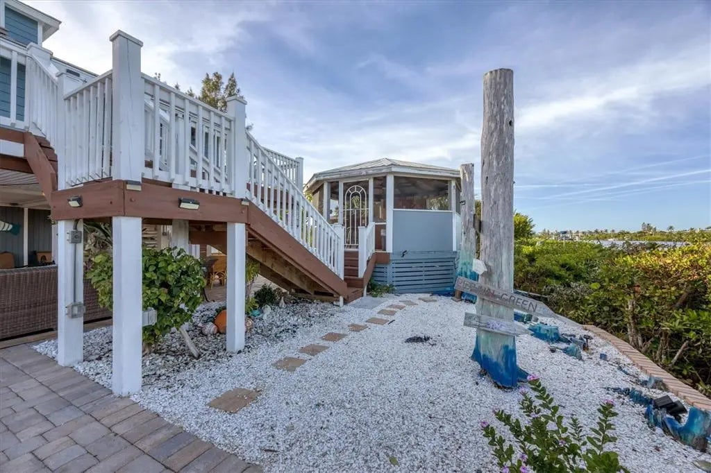 Gulf Shores Realty: 48 c6fa557c7547e9a461f315c5e057dd04 l