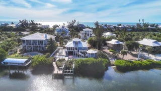 Gulf Shores Realty: 60 1729c06219be9a2cc74a100f1feac2d7 s