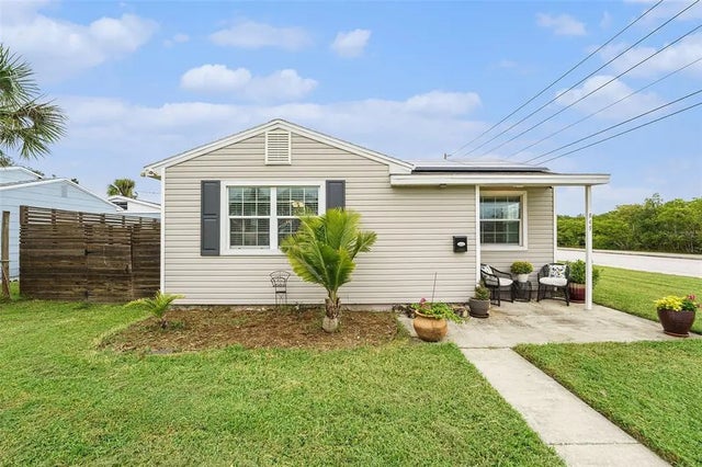 849 60th Avenue Ne, ST PETERSBURG
