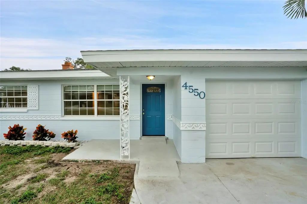 4550 16th Avenue N, ST. PETERSBURG