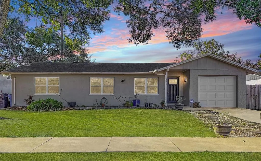6614 Winding Oak Drive, TAMPA