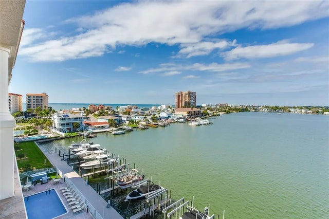 17717 Gulf Boulevard 606, REDINGTON SHORES