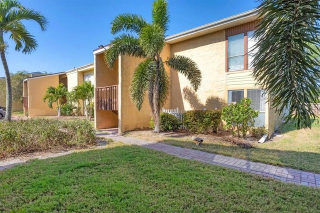 3457 Clark Road 156, SARASOTA