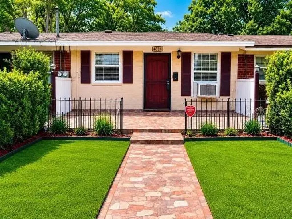 4666 Ken Knight Drive N, JACKSONVILLE