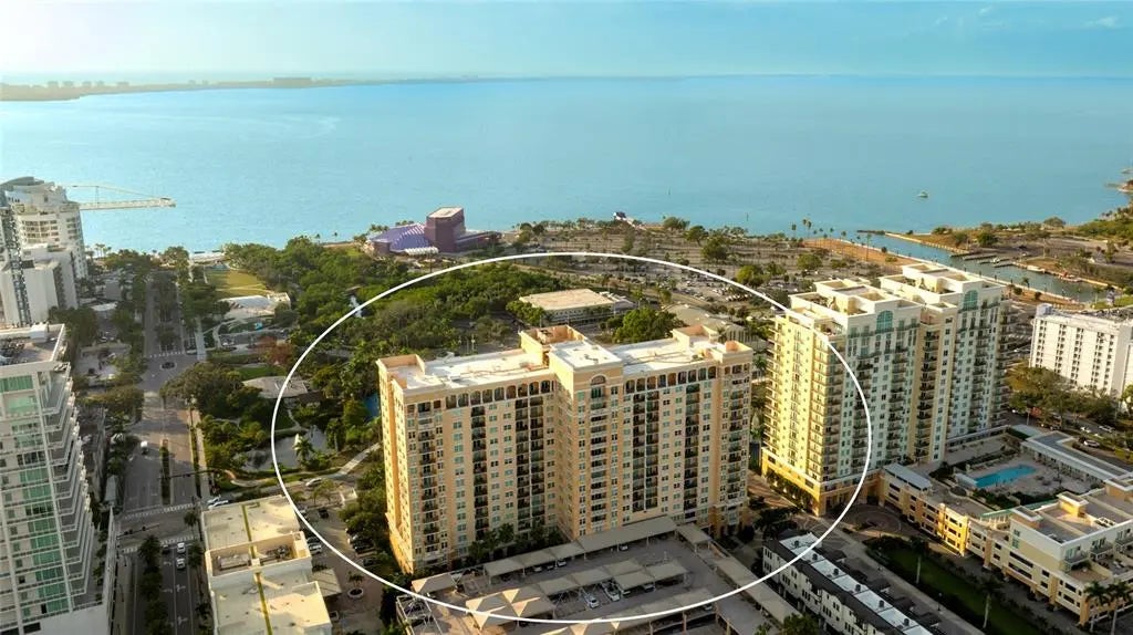 750 N Tamiami Trail 1007, SARASOTA
