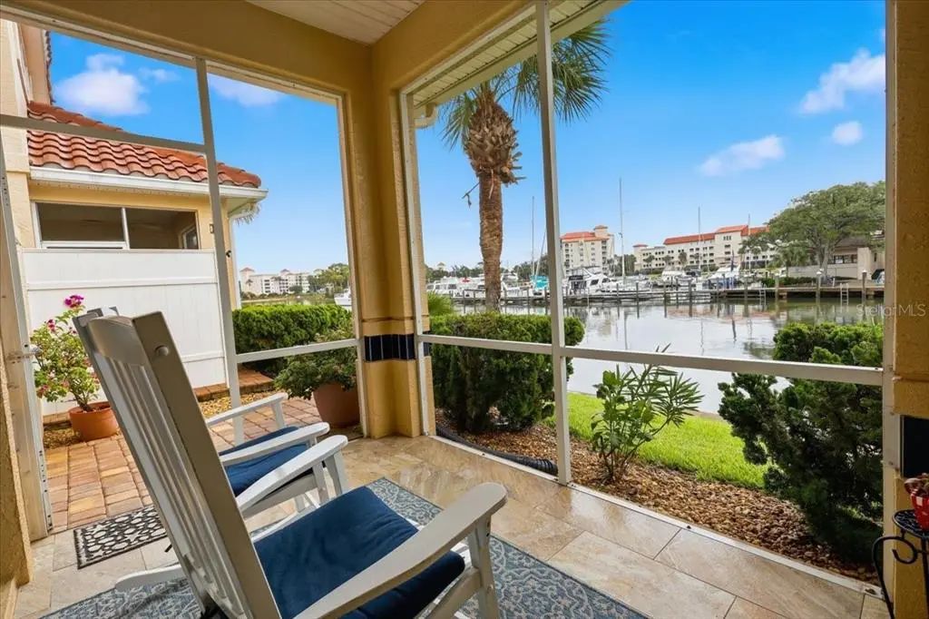2 Marina Point Place, PALM COAST