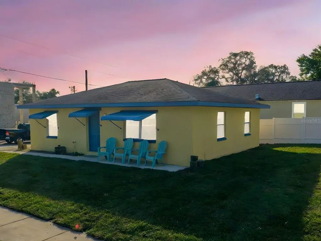 103 E Park Street, TARPON SPRINGS