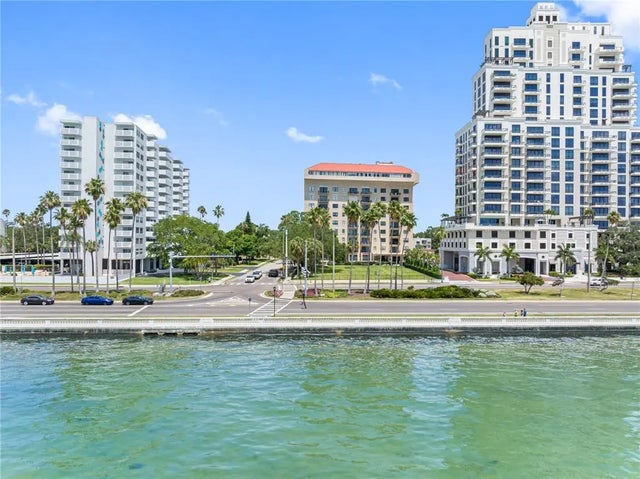2109 Bayshore Boulevard 205, TAMPA