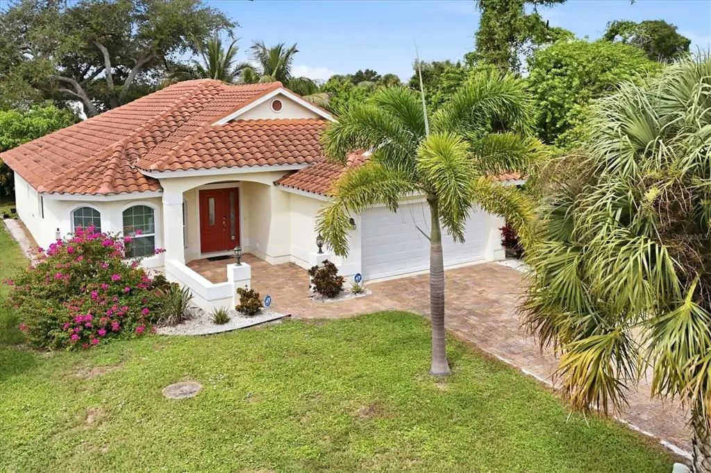 240 Cougar Way, ROTONDA WEST