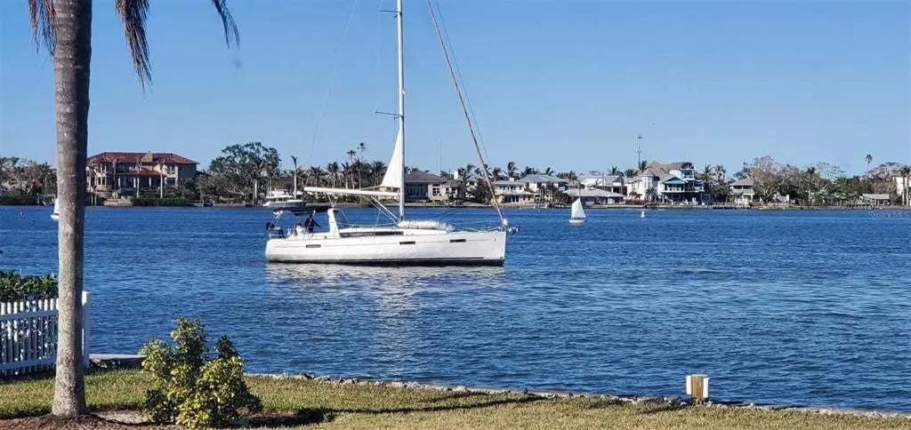 436 Bayshore Drive, VENICE